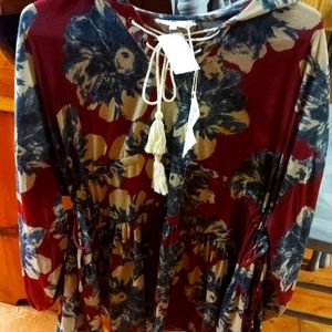 Women's, Small (Runs big, though) Entro Tunic